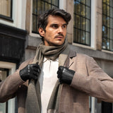 Jake (black) - sheepskin gloves with warm fleece lining & touchscreen feature - Schwartz & von Halen - US - 8