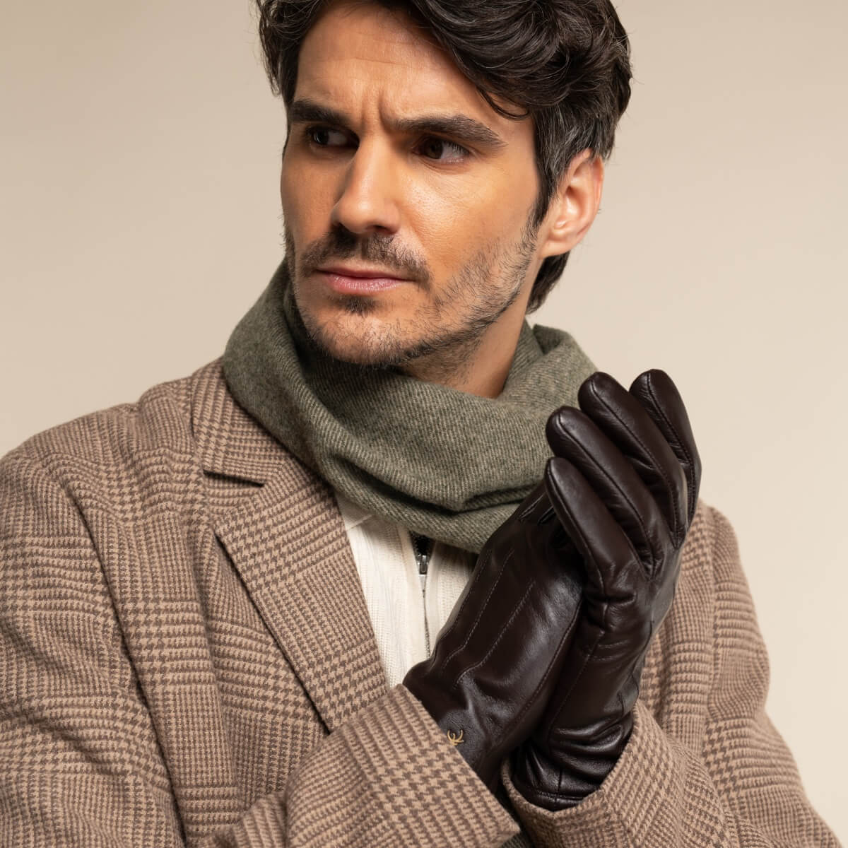 Jake (dark brown) - sheepskin gloves with warm fleece lining & touchscreen feature - Schwartz & von Halen - US - 5