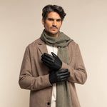 Jaxon (black) - goatskin leather gloves with luxurious faux fur lining & touchscreen feature  - Schwartz & von Halen - US - 5