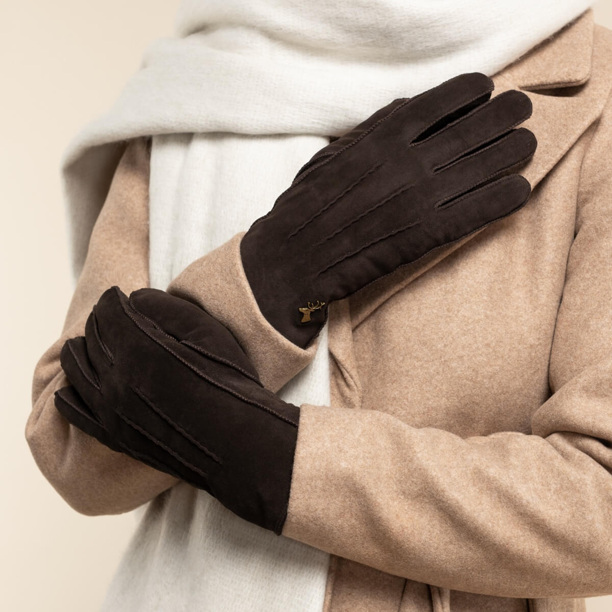 Josie (brown) - suede goatskin leather gloves with luxurious sheep fur lining - Schwartz & von Halen - US - 6