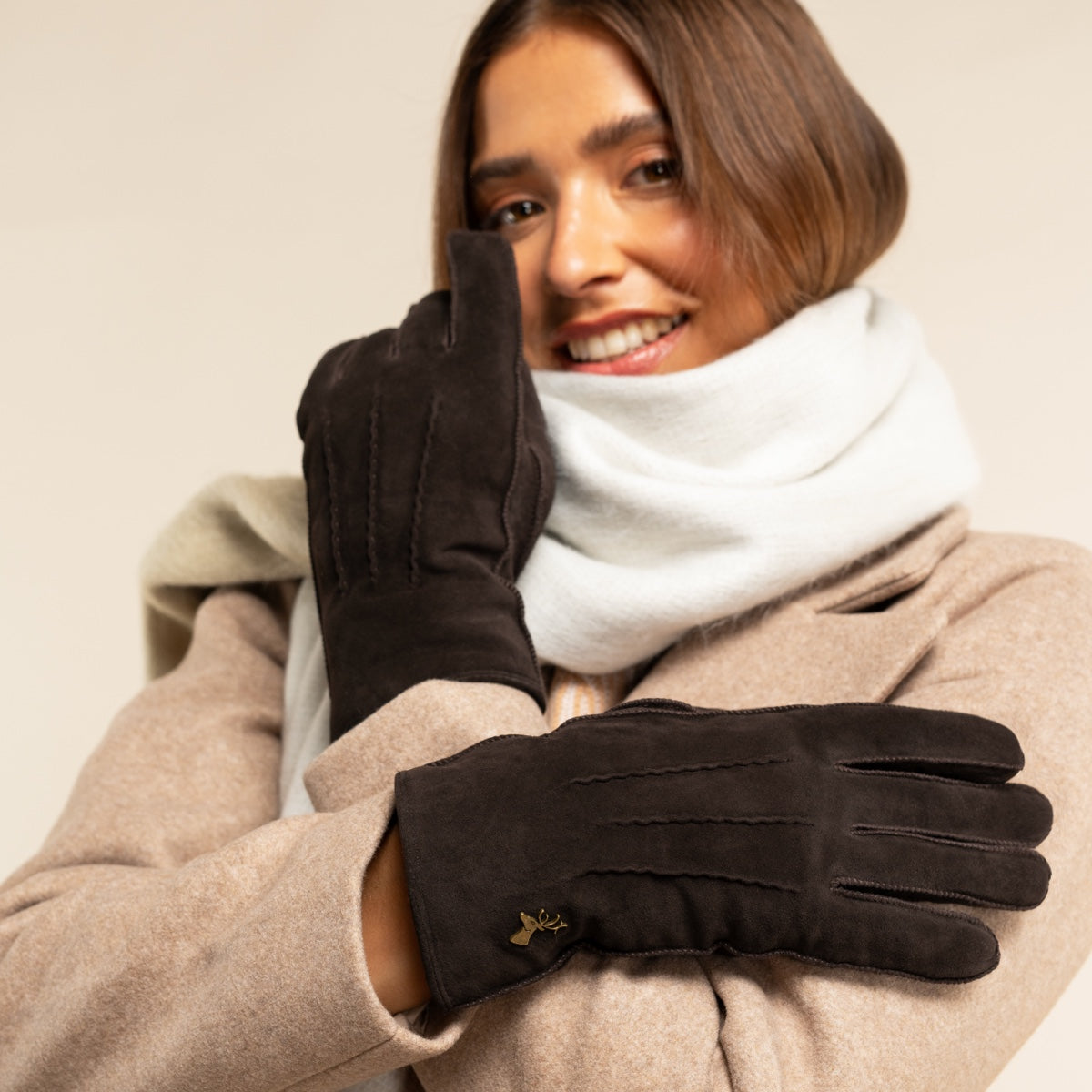 Josie (brown) - suede goatskin leather gloves with luxurious sheep fur lining - Schwartz & von Halen - US - 7
