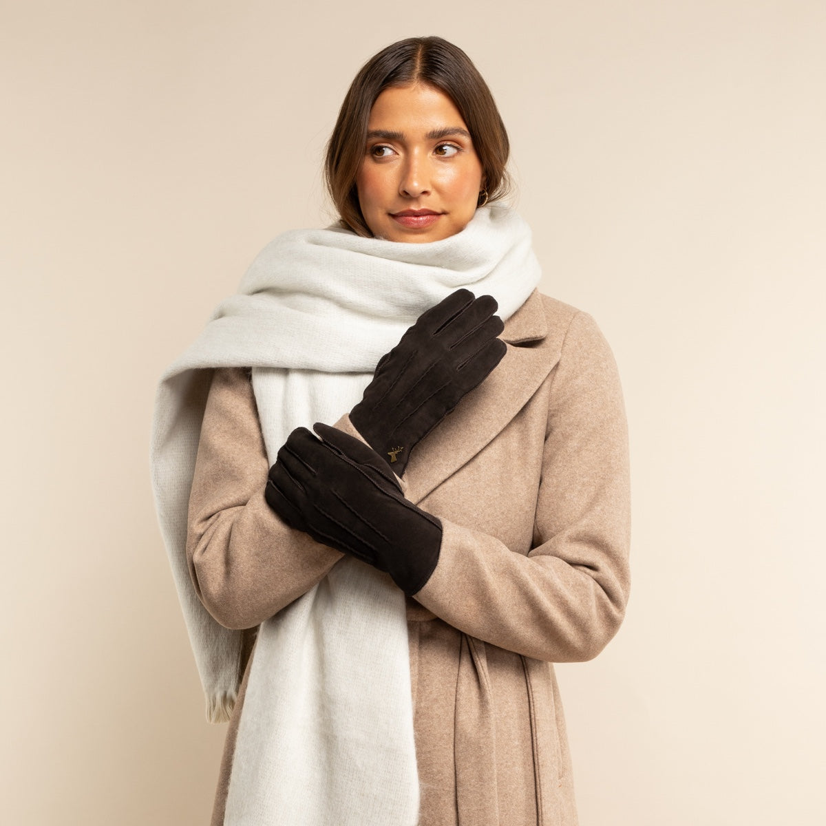 Josie (brown) - suede goatskin leather gloves with luxurious sheep fur lining - Schwartz & von Halen - US - 8