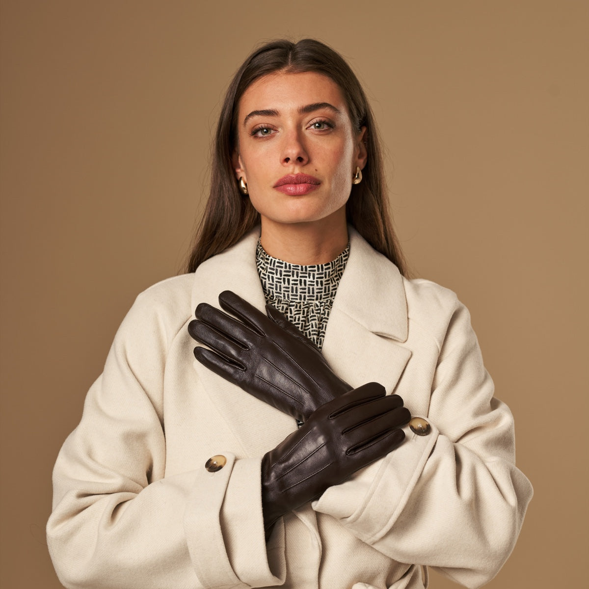Lily (dark brown) - sheepskin leather gloves with warm fleece lining & touchscreen feature - Schwartz & von Halen - US - 5