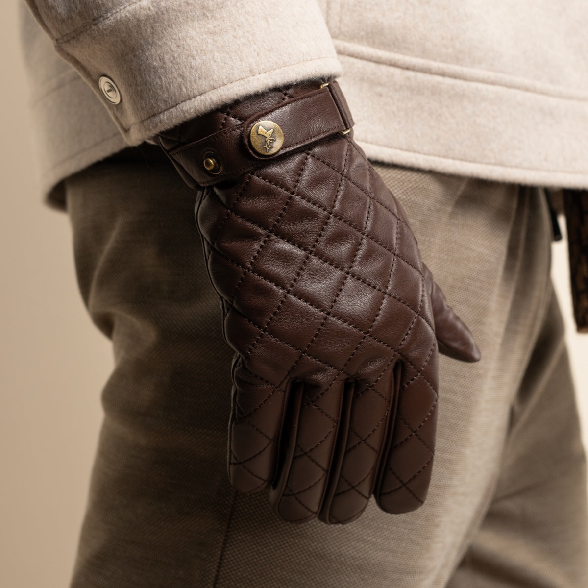Smith (brown) - sheepskin leather gloves with snap closure & touchscreen feature - Schwartz & von Halen - US - 8