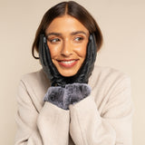 Vera – luxurious leather gloves with faux fur at the wrist and touchscreen feature - Schwartz & von Halen - US - 4