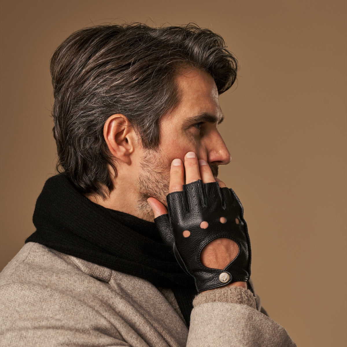 Zane (black) – luxurious fingerless driving gloves made of American deerskin leather - Schwartz & von Halen - EU - 5