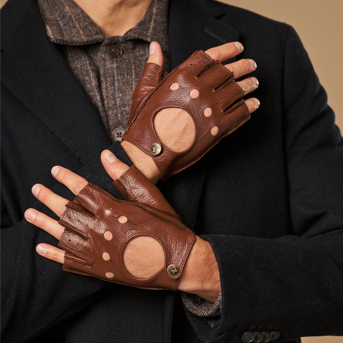 Zane (brown) – luxurious fingerless driving gloves made of American deerskin leather - Schwartz & von Halen - EU - 7