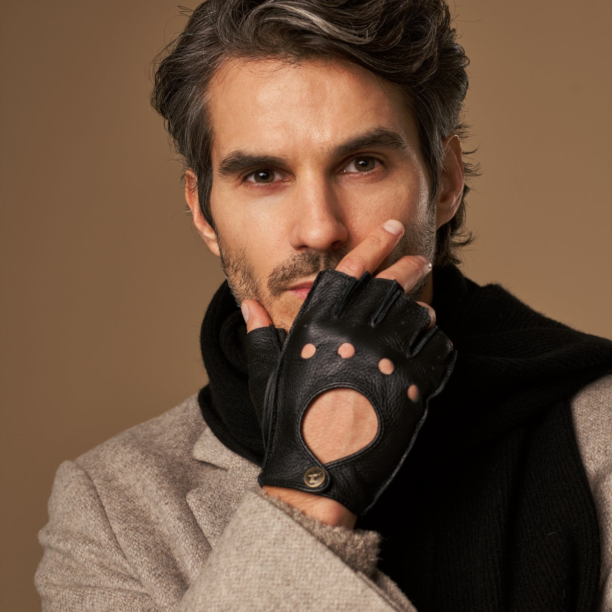Zane (black) – luxurious fingerless driving gloves made of American deerskin leather - Schwartz & von Halen - EU - 10