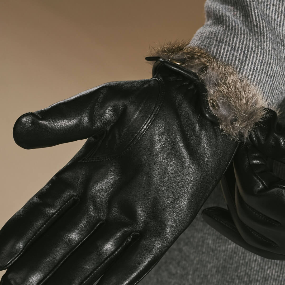 Leather Gloves - 100% Rabbit Fur - Men - Black Schwartz & von Halen Leather Gloves - 100% Rabbit Fur - Men - Black Schwartz & von Halen