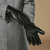 Alexander (black) - Men’s lambskin leather gloves with luxurious rabbit fur lining and touchscreen feature - Schwartz & von Halen - US - 10