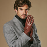 Alexander (brown) - Men’s lambskin leather gloves with luxurious rabbit fur lining and touchscreen feature