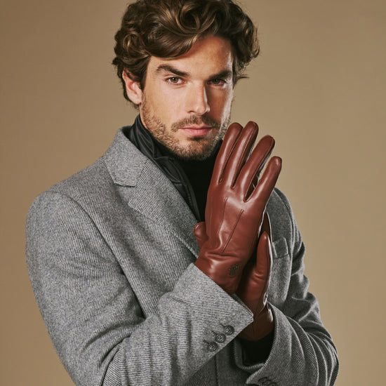 Alexander (brown) - Men’s lambskin leather gloves with luxurious rabbit fur lining and touchscreen feature - Schwartz & von Halen - US - 6