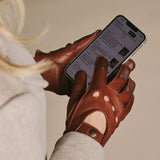 Alexis (cognac) – Classic women's lambskin driving gloves with touchscreen feature
