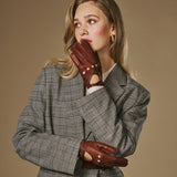 Alexis (cognac) – Classic women's lambskin driving gloves with touchscreen feature