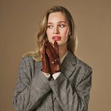 Alexis (cognac) – Classic women's lambskin driving gloves with touchscreen feature