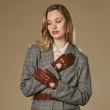 Alexis (cognac) – Classic women's lambskin driving gloves with touchscreen feature