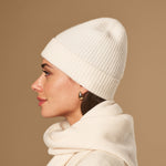 Mischa (cream) - premium beanie made of soft Merino wool (unisex) - Schwartz & von Halen - EU - 1