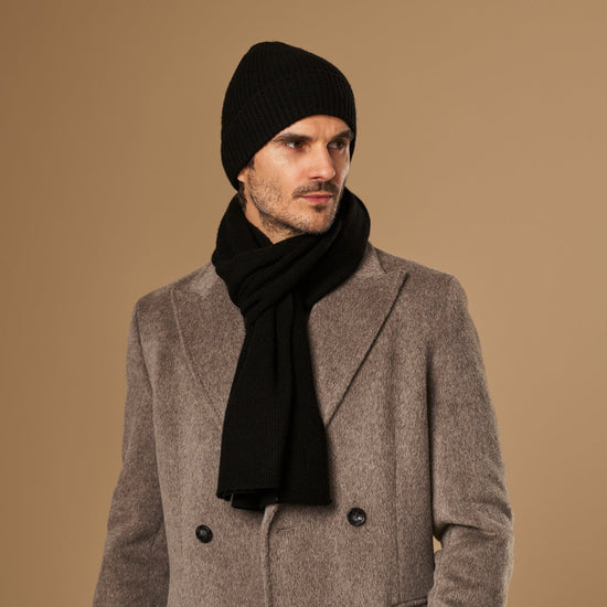 Charlie (black) - premium scarf made of soft Merino wool (unisex) - Schwartz & von Halen - US - 1