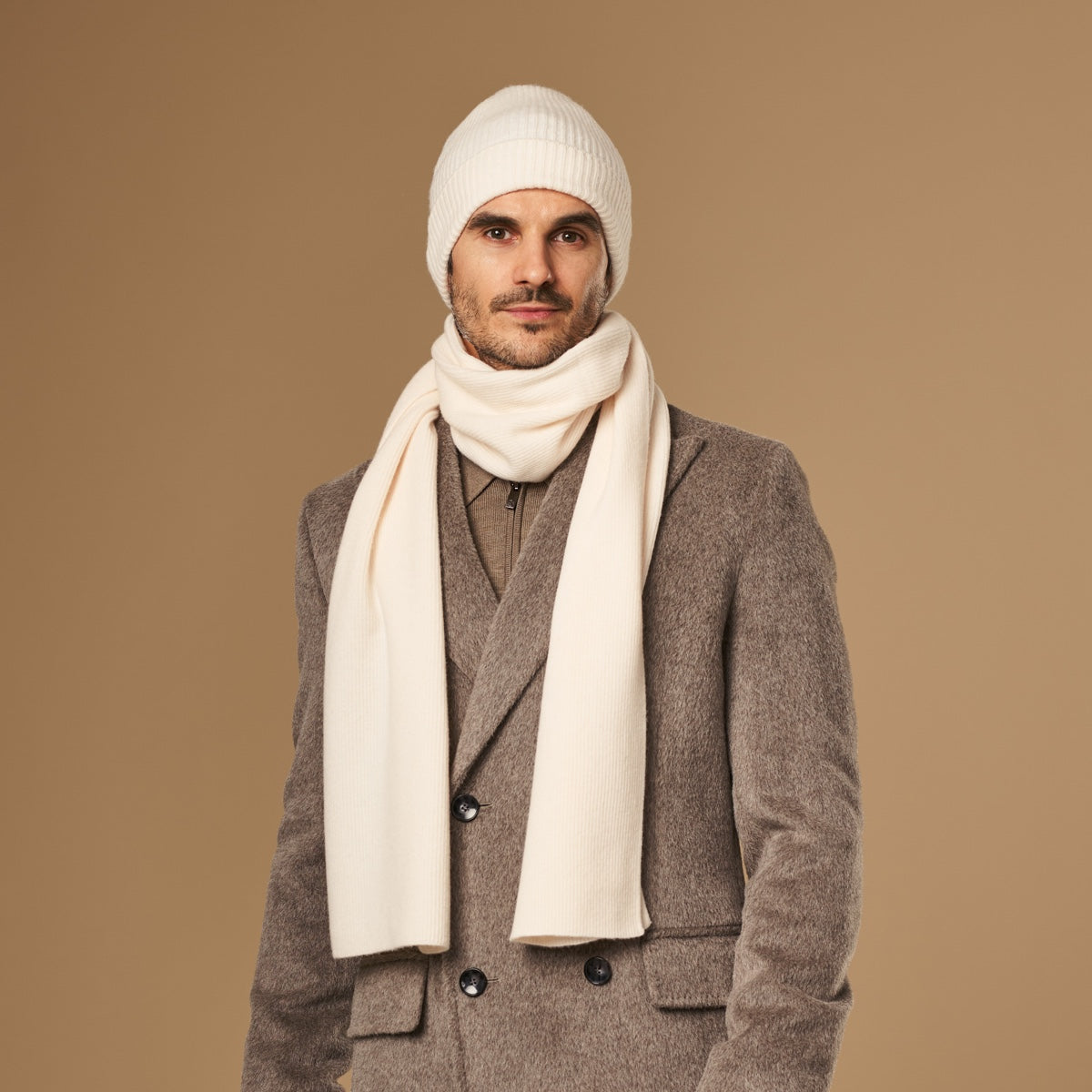 Charlie (cream) - premium scarf made of soft Merino wool (unisex) - Schwartz & von Halen - US - 6