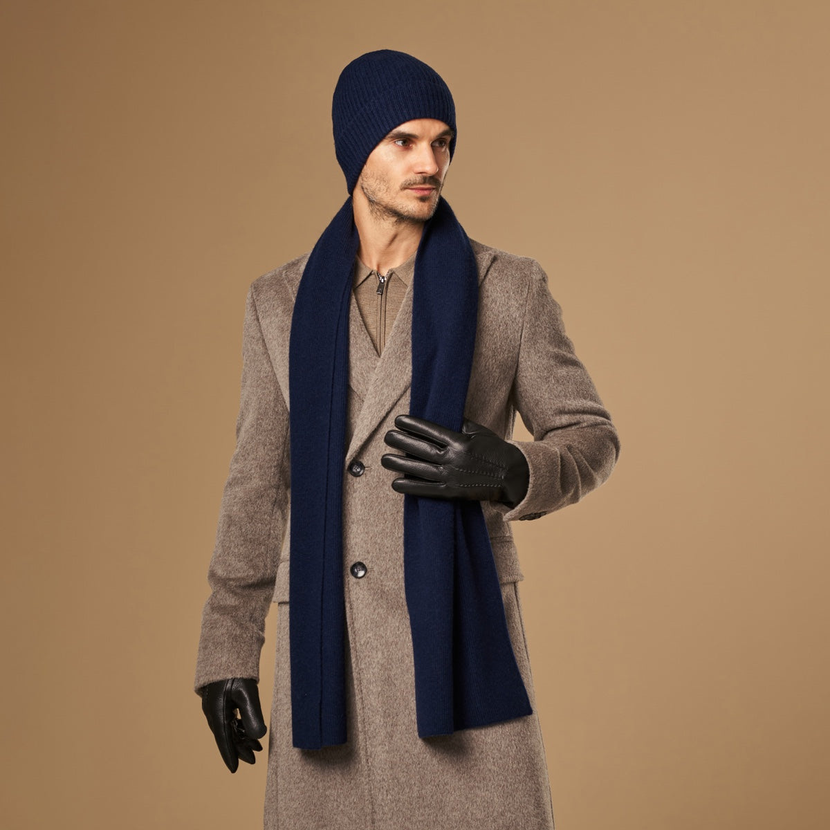 Charlie (navy blue) - premium scarf made of soft Merino wool (unisex) - Schwartz & von Halen - US - 6