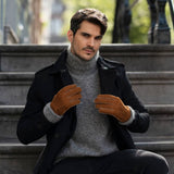 Clooney (camel) - suede leather gloves with luxurious sheep fur lining - Schwartz & von Halen - US - 5