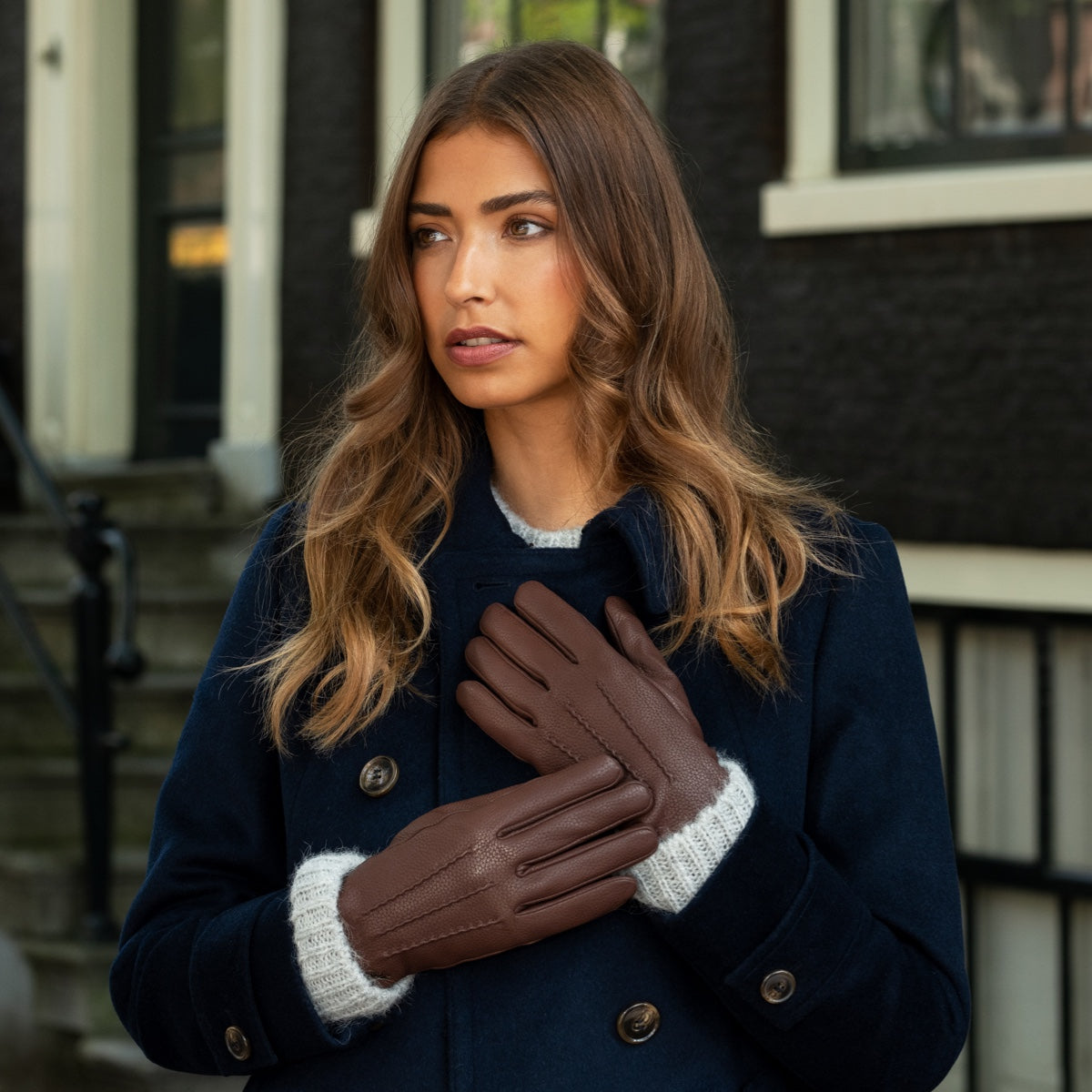 Emily (brown) – deerskin (American deerskin) leather gloves with warm wool lining - Schwartz & von Halen - US - 2