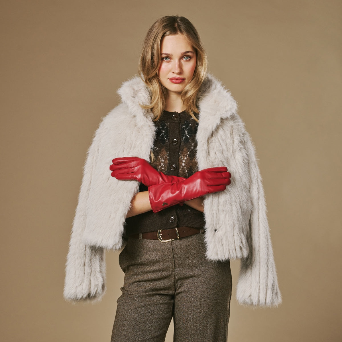Emma - red - Extra-long sheepskin leather gloves with luxurious cashmere lining & touchscreen feature - Schwartz & von Halen - US -  3