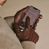 Harvey (brown) - Goatskin leather gloves with luxurious wool lining & touchscreen feature