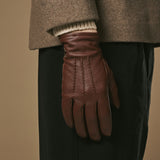 Harvey (brown) - Goatskin leather gloves with luxurious wool lining & touchscreen feature