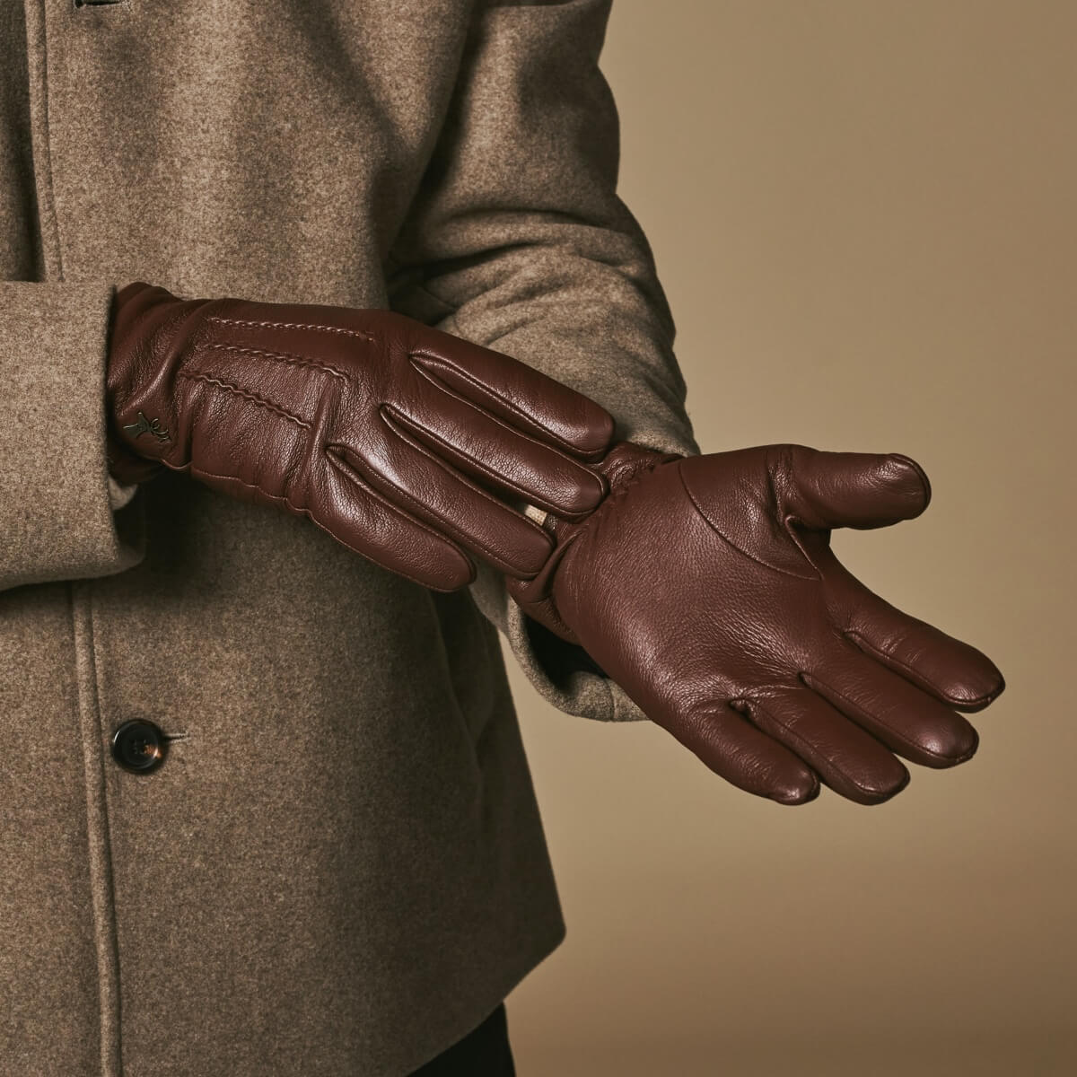 Harvey - brown - Goatskin leather gloves with luxurious wool lining & touchscreen feature - Schwartz & von Halen - US - 11