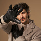 Hunter (black) – goatskin leather gloves with lambswool lining & touchscreen feature - Schwartz & von Halen - US - 10