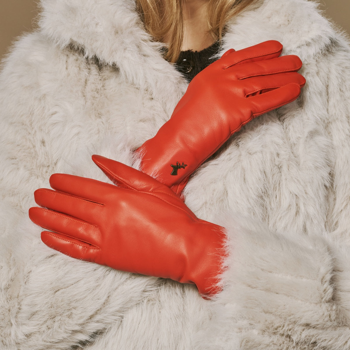 Ivy -orange – Sheepskin leather gloves with wool/cashmere lining & touchscreen feature - Schwartz & von Halen - US - 3