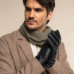Jake (black) - sheepskin gloves with warm fleece lining & touchscreen feature  - Schwartz & von Halen - US -  6