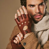 Liam (cognac) - Classic men’s fingerless lambskin driving gloves