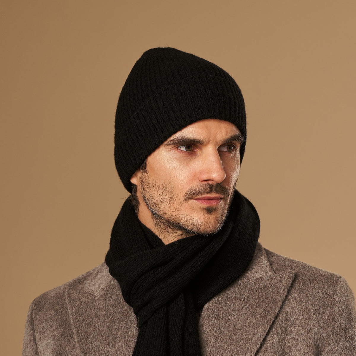 Mischa (black) - premium beanie made of soft Merino wool (unisex) - Schwartz & von Halen - EU - 1