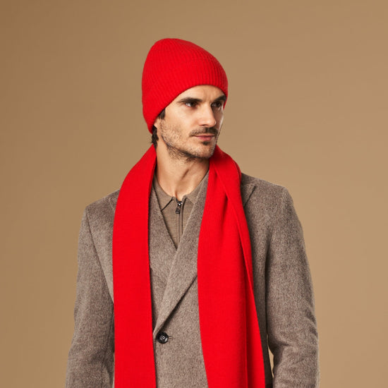 Mischa (red) - premium beanie made of soft Merino wool (unisex) - Schwartz & von Halen - US - 5