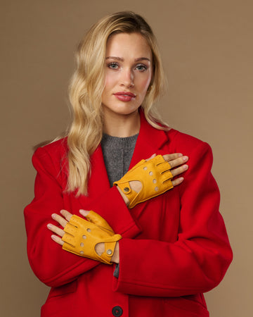 Selena (yellow) - Classic women's fingerless lambskin driving gloves