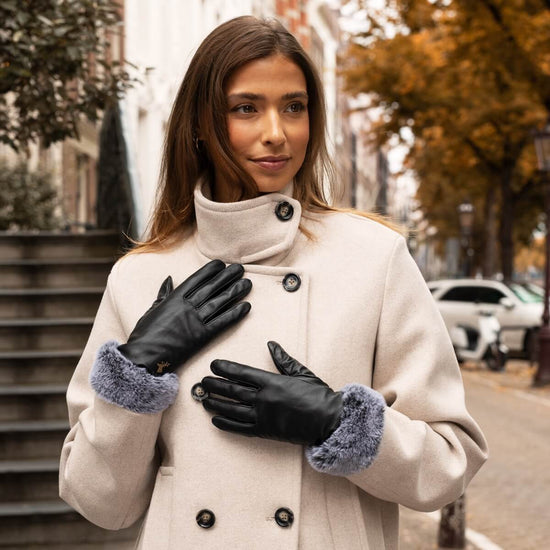 Vera – luxurious leather gloves with faux fur at the wrist and touchscreen feature  - Schwartz & von Halen - US - 6