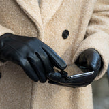 Musk - vegan leather gloves with fleece lining & touchscreen feature  - Schwartz & von Halen - US - 5