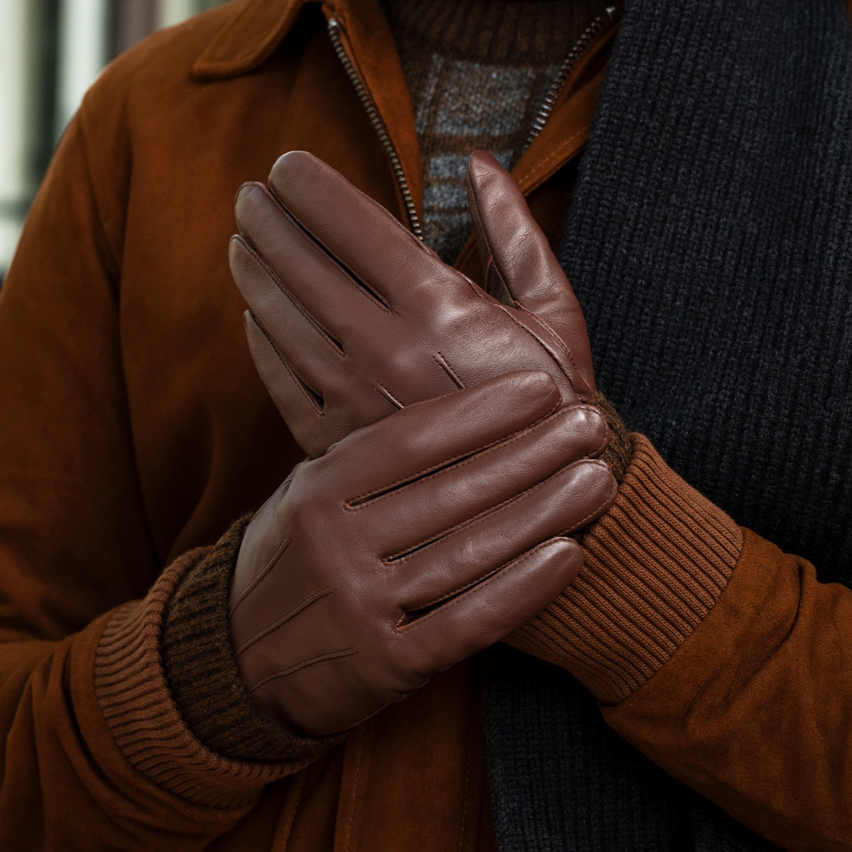 James (brown) - classic sheepskin leather gloves with luxurious cashmere lining & touchscreen feature  - Schwartz & von Halen - US - 6