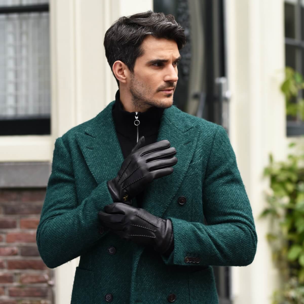 Harvey (black) - goatskin leather gloves with luxurious wool lining & touchscreen feature - Schwartz & von Halen - US - 6