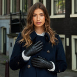 Kira (black) - sheepskin leather gloves with wool/cashmere lining & touchscreen feature  - Schwartz & von Halen - US - 5