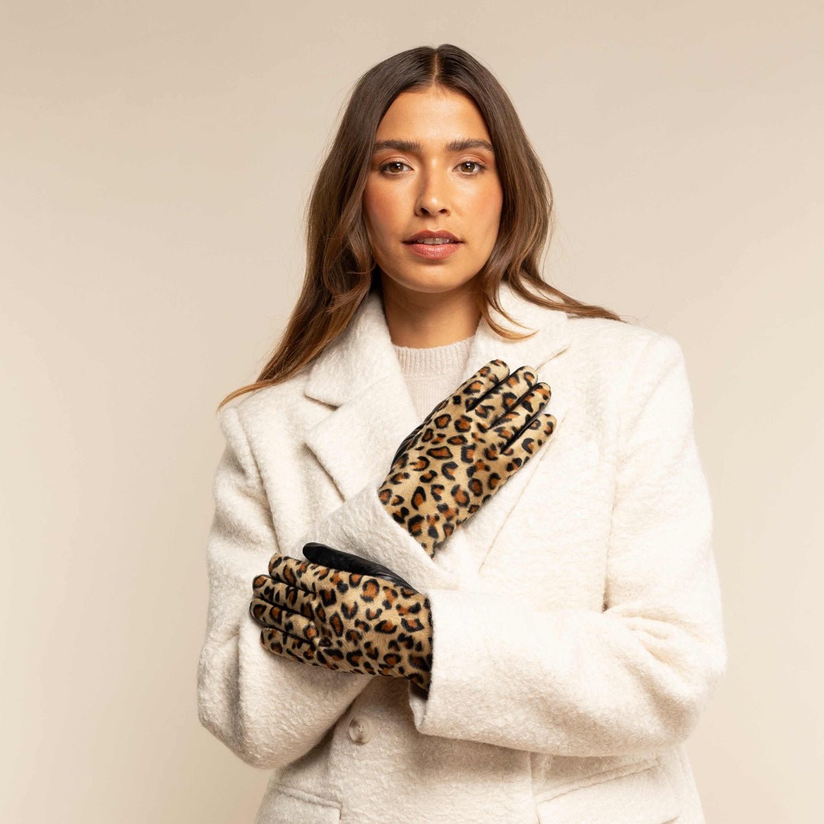 Leopard print fleece-lined leather gloves with black leather palms